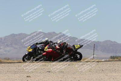 media/Apr-20-2025-CVMA (Sun) [[39090e8767]]/Race 11-500-350 Supersport (Holeshot)/